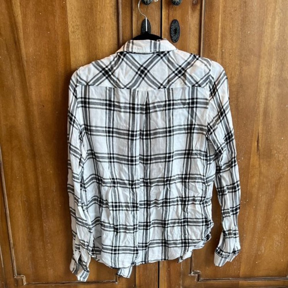 Paige long sleeve plaid‎ top - Picture 2 of 4